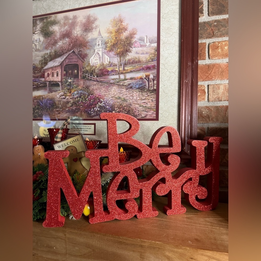 Red Glitter 'Be Merry' Wooden Christmas Holiday Decor Sign